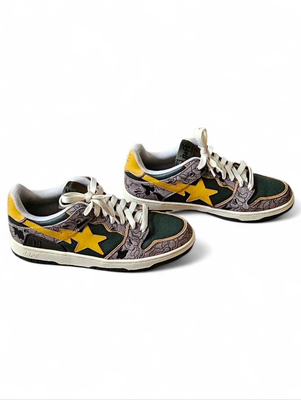 A BATHING APE Camo Star Sneakers Men’s Size 12